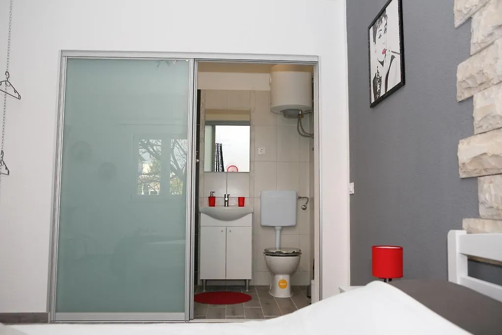 Apartments & Room Dijana Trogir