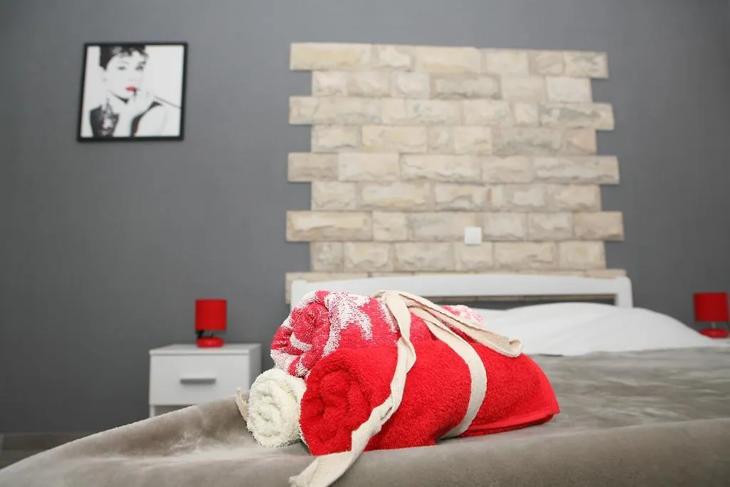 Apartments & Room Dijana Trogir